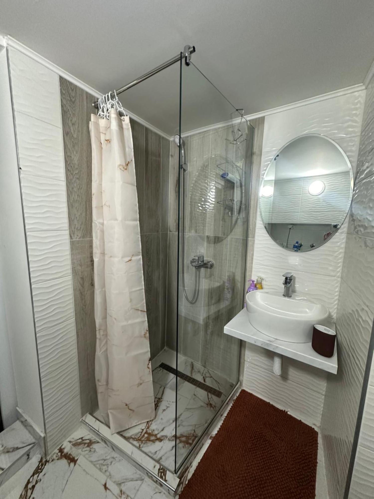 Apartman Lili Cetinje Esterno foto
