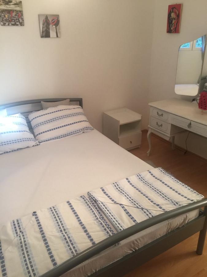 Apartman Lili Cetinje Esterno foto
