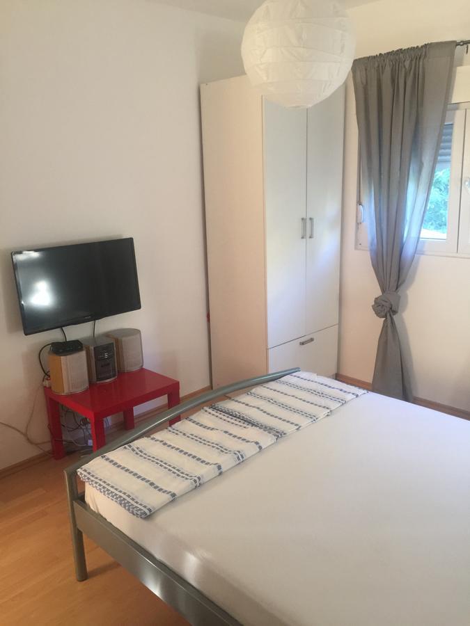 Apartman Lili Cetinje Esterno foto