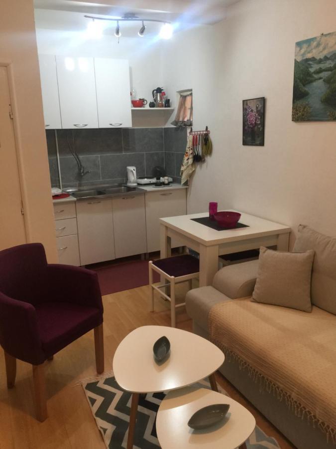 Apartman Lili Cetinje Esterno foto