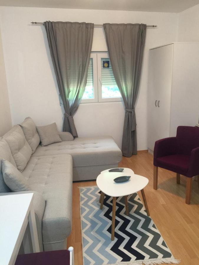Apartman Lili Cetinje Esterno foto